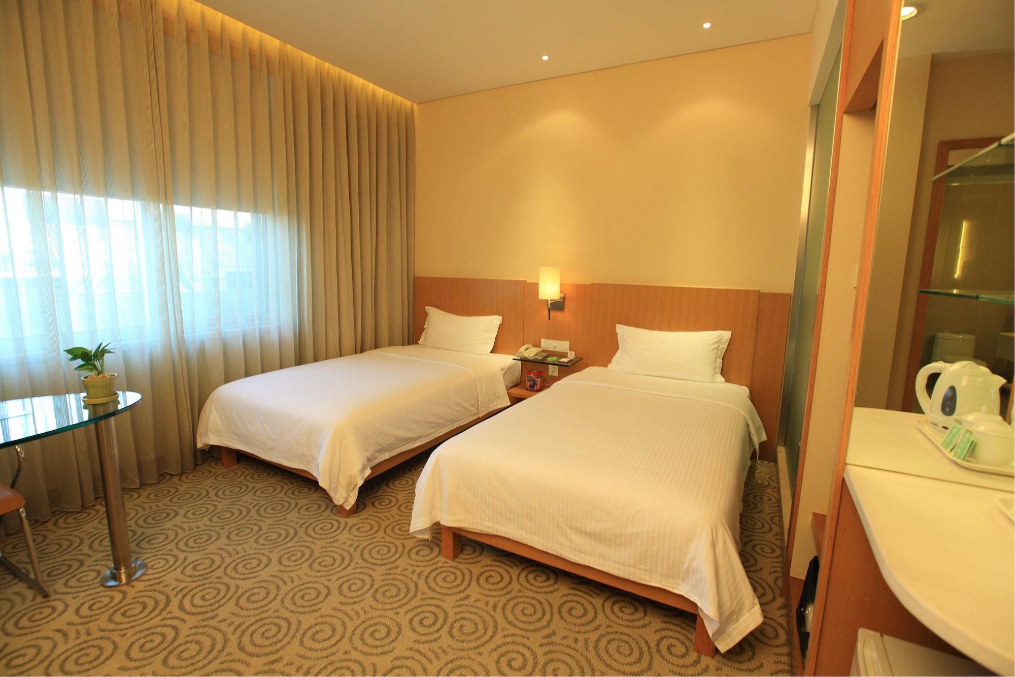 L'Otel Shanghai Bagian luar foto