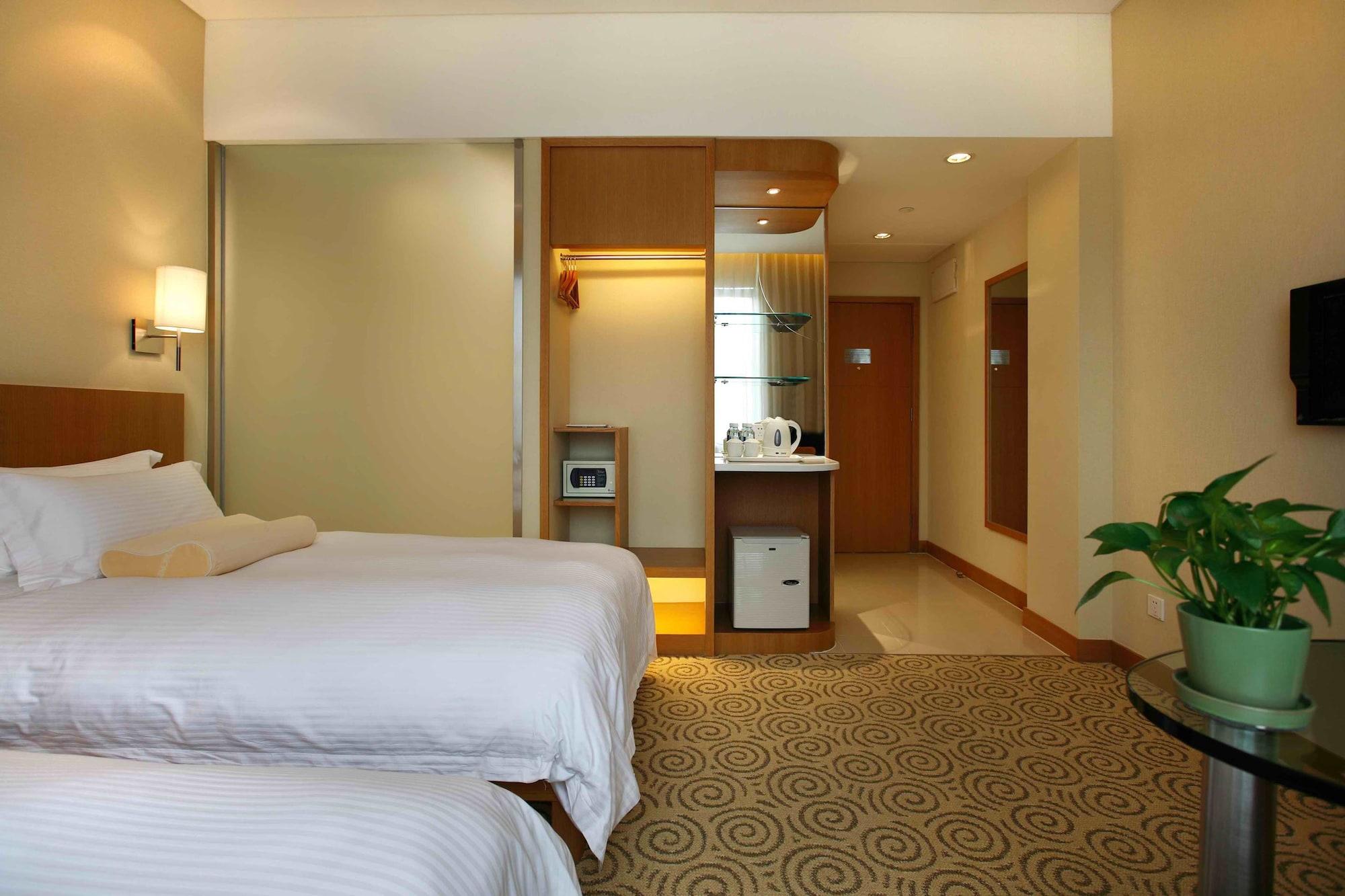 L'Otel Shanghai Bagian luar foto