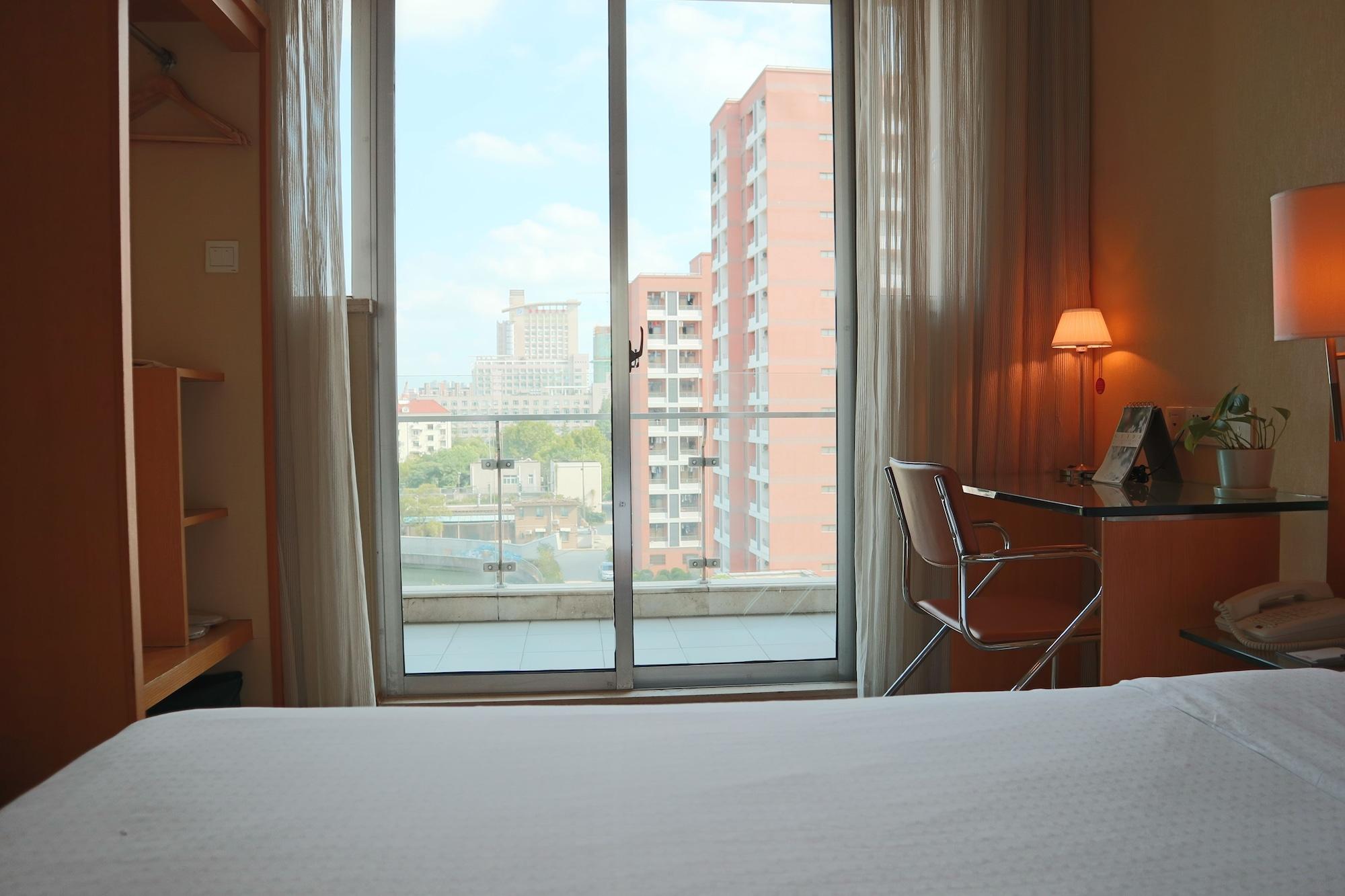 L'Otel Shanghai Bagian luar foto