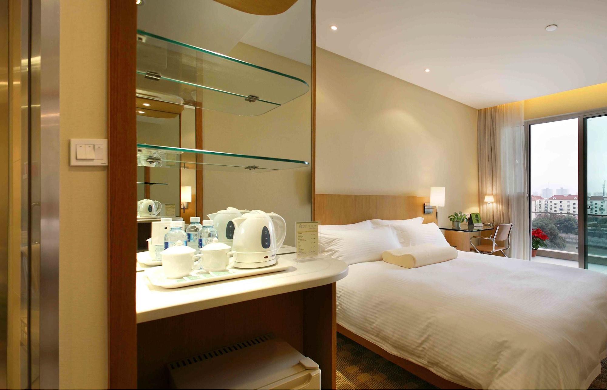 L'Otel Shanghai Bagian luar foto
