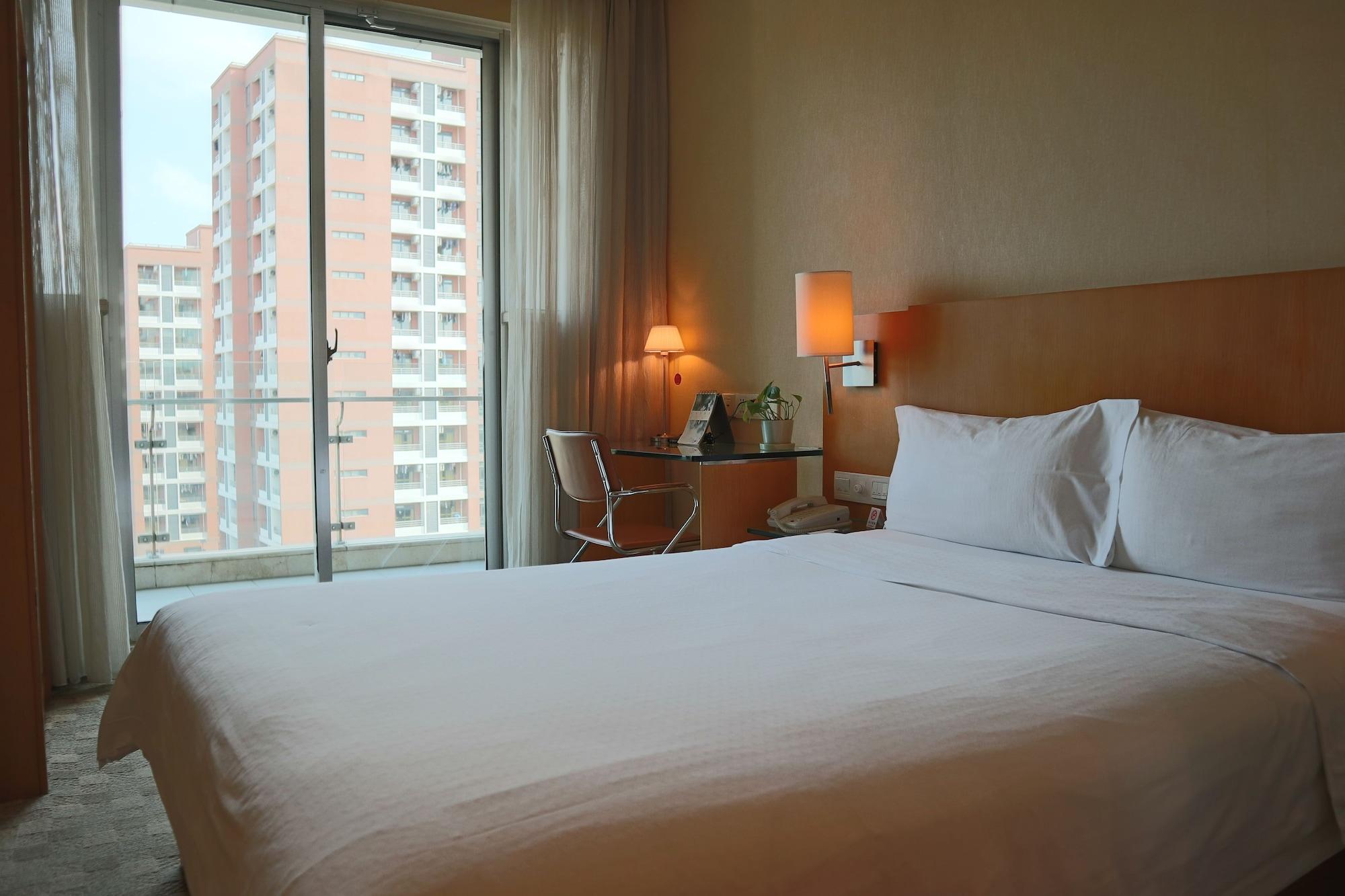 L'Otel Shanghai Bagian luar foto