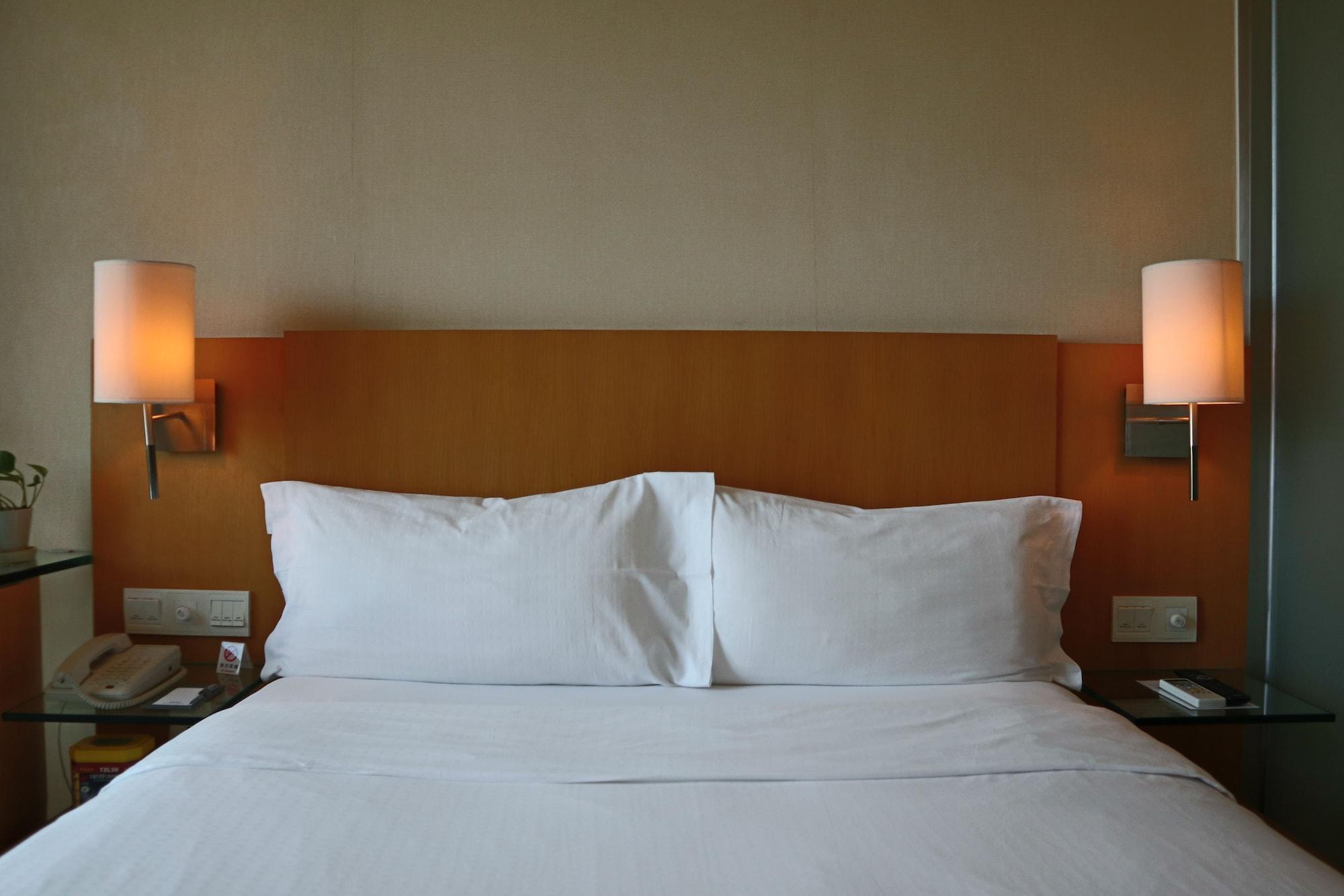 L'Otel Shanghai Bagian luar foto