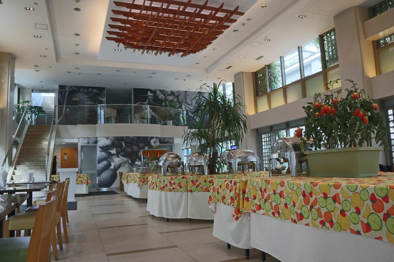 L'Otel Shanghai Bagian luar foto